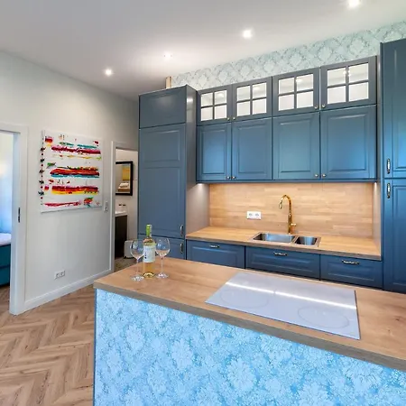 Luksusowy Turkusowa Szafa 300 Metrow Od Plazy Apartment *